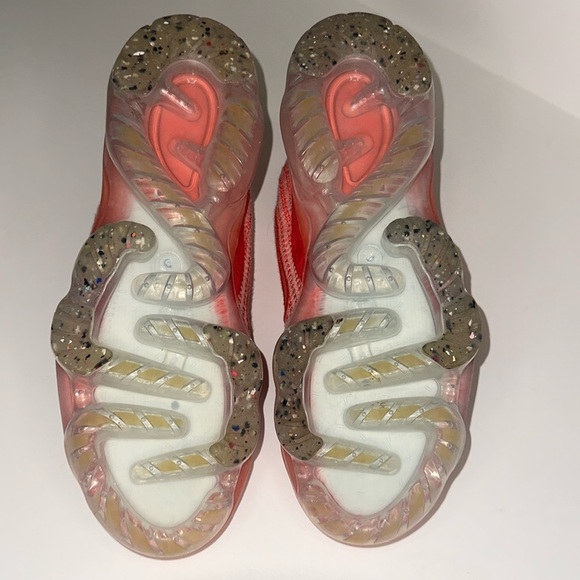 Nike Air Vapormax 2021 Flyknit red women’s size 7.5 - Picture 12 of 15